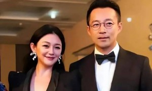 汪小菲陪妻女玩钓虾，小玥儿被继母打扮时尚，气质越来越像富家女